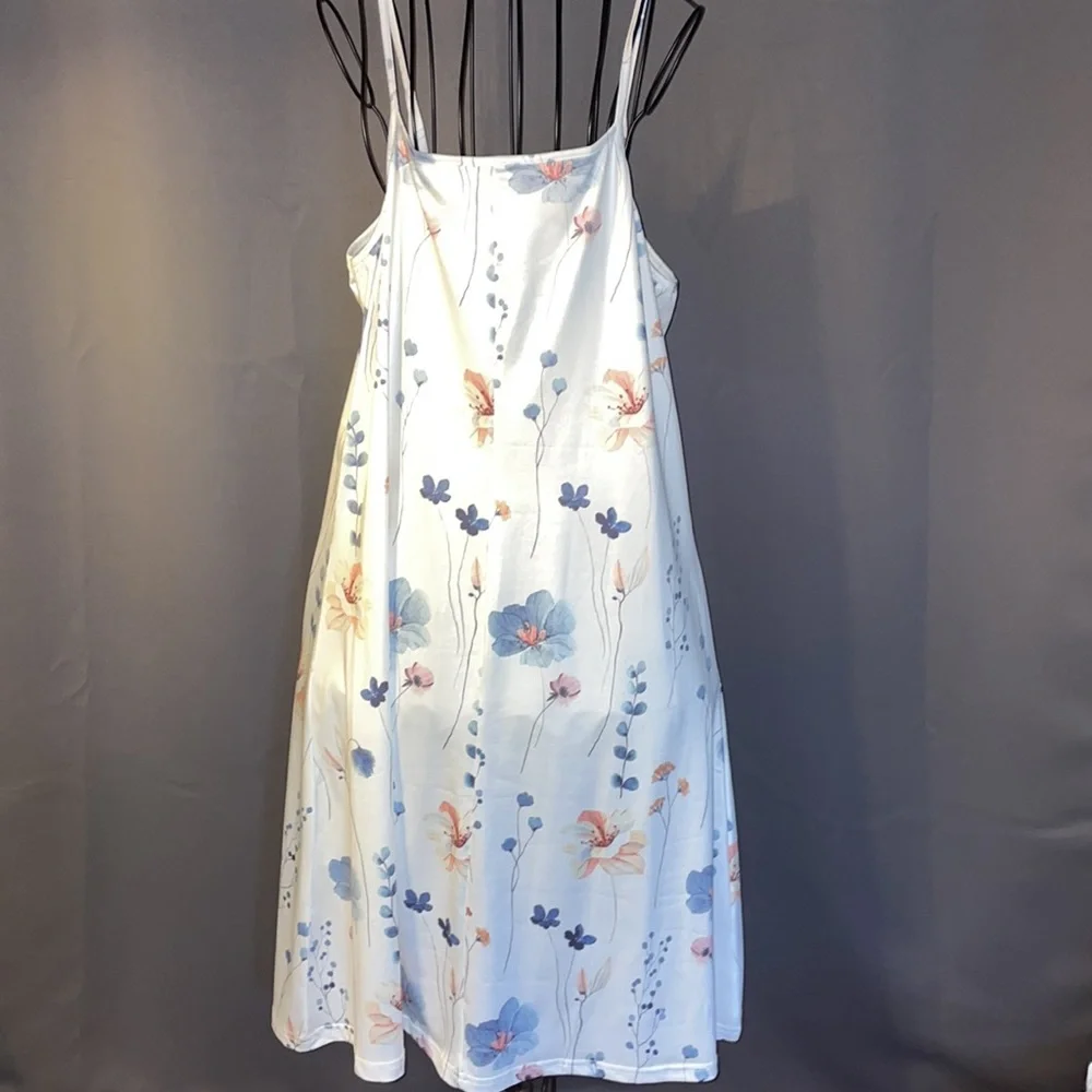 NWOT. Woman’s spaghetti strap dress size XXL. - Picture 2 of 5